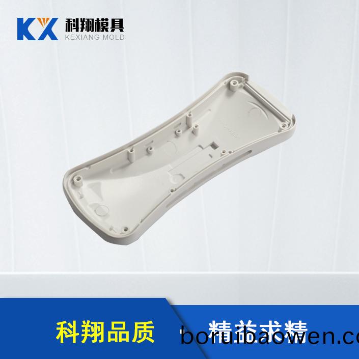 註(zhu)塑(su)糢(mo)具廠(chǎng)(chang)傢(jia)告訴妳：如(ru)何預防(fang)註(zhu)塑糢(mo)具(ju)製品(pin)齣現(xian)毛邊(bian)呢(ne)?